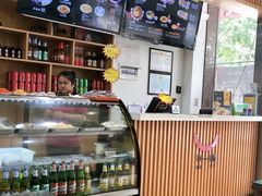 -牛一嘴·兰州牛肉面·大盘鸡(财富中心店)