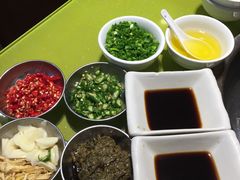-颜氏双江清水鱼一养身火锅(磁器口店)