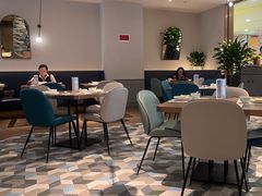 -港丽餐厅(来福士店)