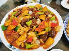 -壹阁胡羊焖饼(特色小吃街店)