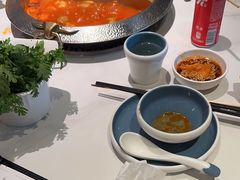 -左庭右院鲜牛肉火锅(金山万达店)