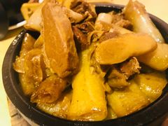 石锅牛腩猪肠粉-喜鹊茶点.啫煲(车陂店)