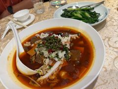 海鲜毛血旺-杭州香格里拉·香宫中餐厅