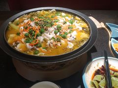 东北酸菜-袁小二大东北铁锅炖(吉祥村总部)