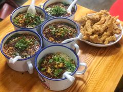 金牌杂酱面-胖胖板凳面