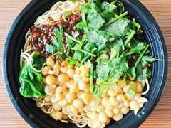 -耙豌豆重庆小面