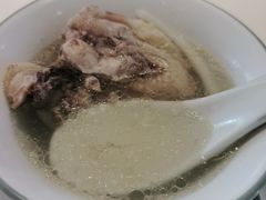 -东椰·海南椰子鸡火锅(朝阳门店)