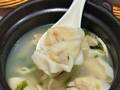 -馋三尺蟹粉小笼(人民广场店)