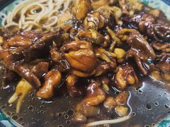 酱爆牛蛙面-明呈黄鱼面馆(斜土路店)
