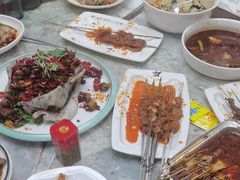 -花儿穆萨·烤肉餐厅(石马坪店)