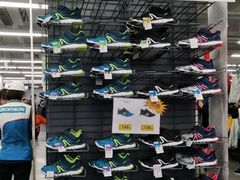 -迪卡侬(西三旗店)