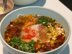 小锅米线-胡麻(静安嘉里店)