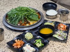 -真利味·脊骨火锅·正宗韩国料理(韩乐坊店)