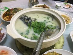 -天乐农家鱼头王(天目湖店)