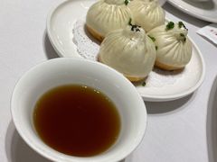 生煎包-新吉士·上海菜(浦东LCM置汇旭辉店)