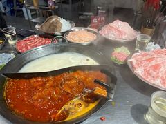 -鹿鸣山草本茶香火锅(园西路店)