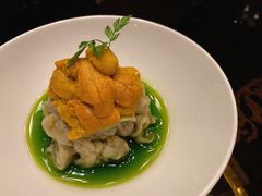 酱麻油海胆拌秋茄-杭州西子湖四季酒店·金沙厅