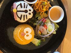 哆啦A梦汉堡牛排杂烩饭-藤子·F·不二雄博物馆