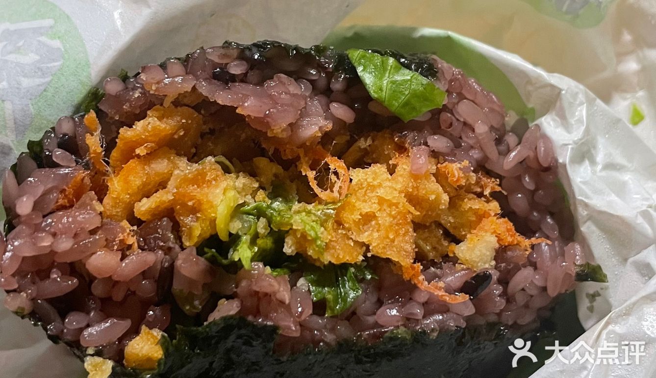 吃个量最大的饭团了！