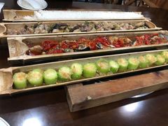 -胡须哥网红竹筒菜