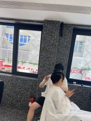 -厘里·salon