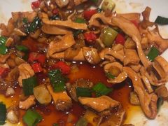 -老湘村·湖南土菜(天河维多利店)