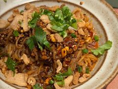 油焖干拌饵丝-浩海火燒雲傣家菜(芮欧百货店)