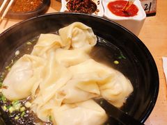 -真真鲜馄饨店(启蒙路店)