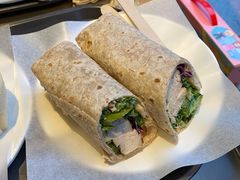 经典凯撒鸡肉卷-星巴克(上海浦东禹悦汇店)