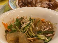 鸡丝拉皮-烤肉季饭庄