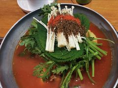 -喇喇排骨火锅·传统韩式脊骨汤(望京西园总店)
