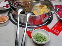 -左庭右院鲜牛肉火锅(浦江欢乐颂店)