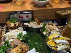 -一朵菌·野生菌探索家火锅(南亚店)