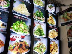 -锅贴王海鲜小馆