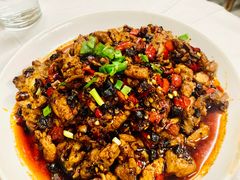老干妈炒仔鸡-新新湘菜馆(新中街二条店)