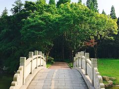 -上海怡沁园度假酒店