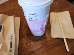 热拿铁-星巴克臻选(北京太阳宫凯德店)