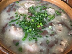 猪红粥-阿弟早茶·家庭小炒·火锅(九村店)