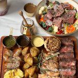 平安夜氛围感拉满的西餐厅