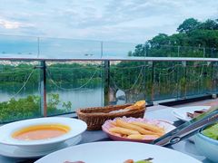 -璟象酒店-爱丽坊景观餐厅