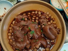 -川流不息·地道川菜·小龙虾(松东路店)