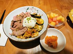 招牌牛肉poke饭-POKEE VIA&Brunch·维娅(重庆来福士店)