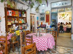 大堂-龙桥私厨·姜花菊花过桥鱼·顺德菜(容桂店)