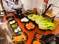 -肉甲韩国木炭烤肉(新壹街1店)
