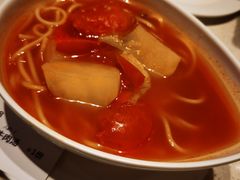 番茄牛肉通粉-香港新发烧腊茶餐厅(万象店)
