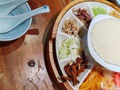 -怪噜范·老贵阳街头名小吃(鸿通城店)