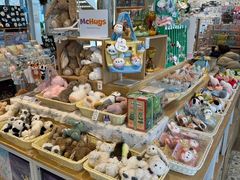 -猫的天空之城概念书店(北戴河蔚蓝海岸店)