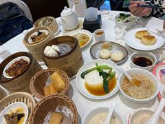 -万龙洲海鲜(大兴绿地缤纷城店)