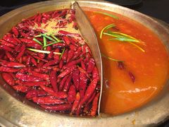 -沸炉重庆老火锅(军事博物馆店)