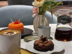 -潮一不贰·法式甜品·生日蛋糕·西式简餐(外滩店)